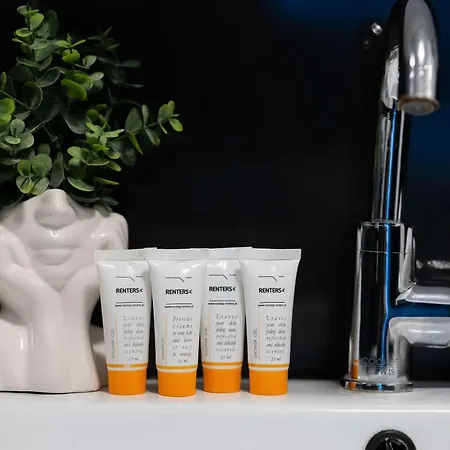 Spacious In With Balcony By Renters Varsovia