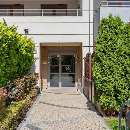 Spacious In With Balcony By Renters * Warszawa